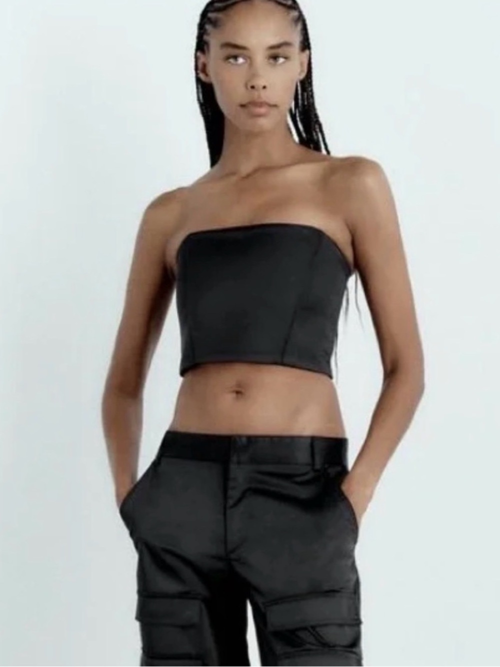 Zara Black Strapless Crop Top with Structured Fit